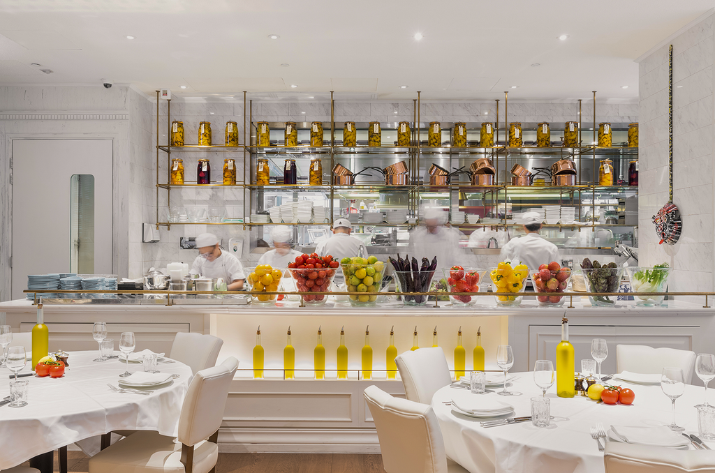 Sommelier’s Lunch Honouring 30 Years of BOND
